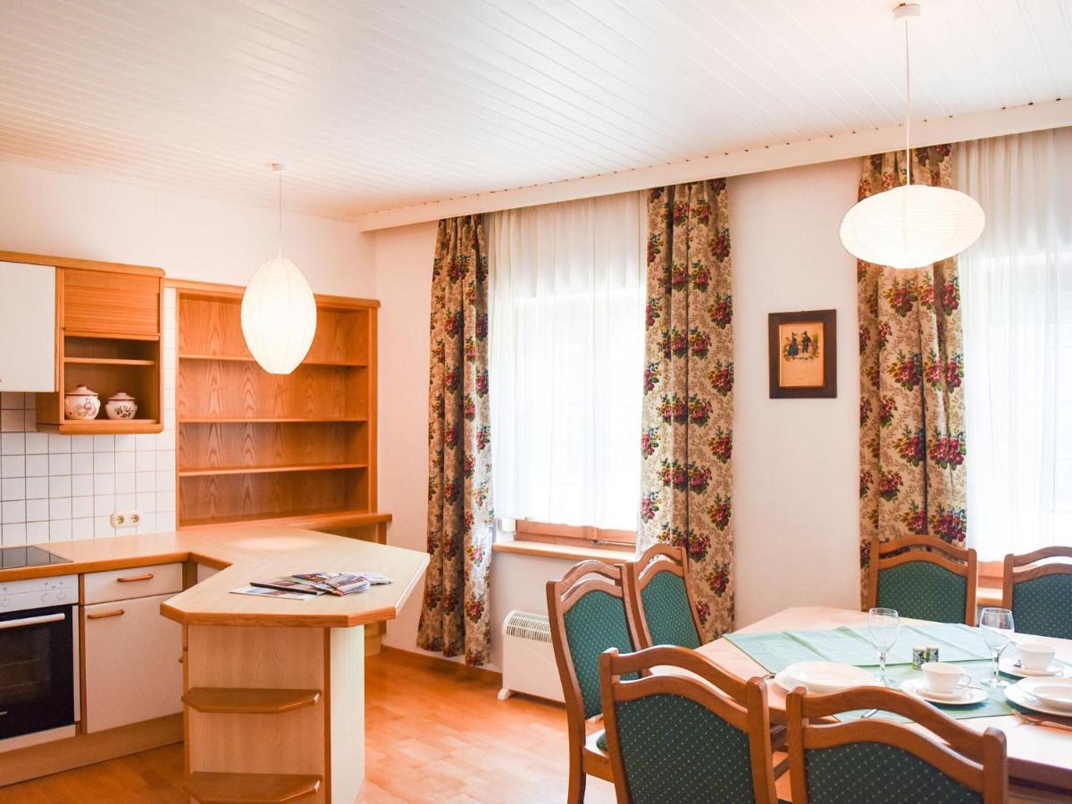 Scenic Apartment In Rattenberg Near Reintaler See Lake Exterior photo